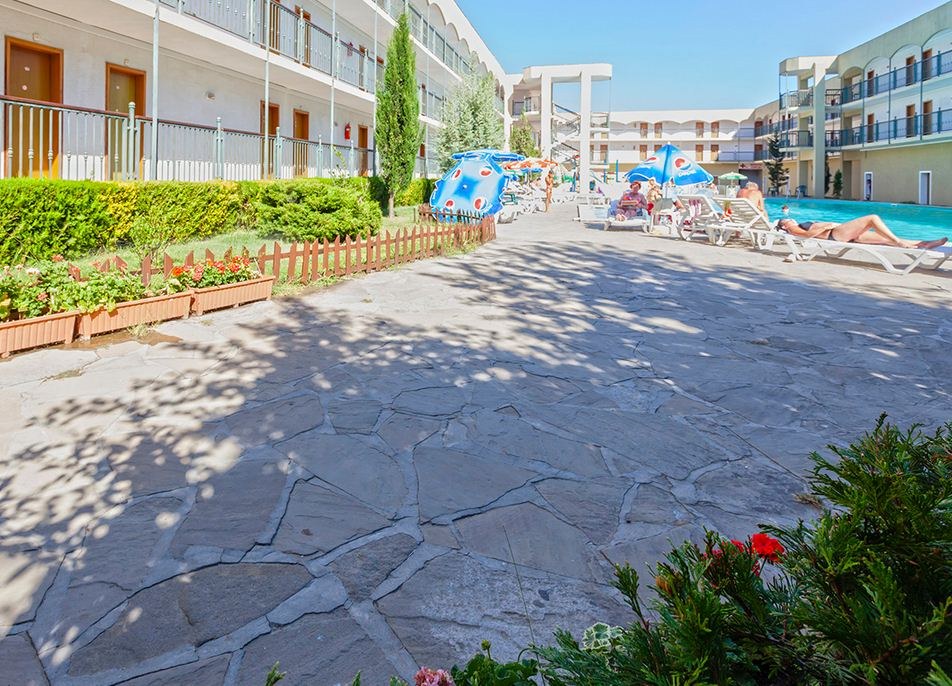 AMFORA HOTEL photo 2