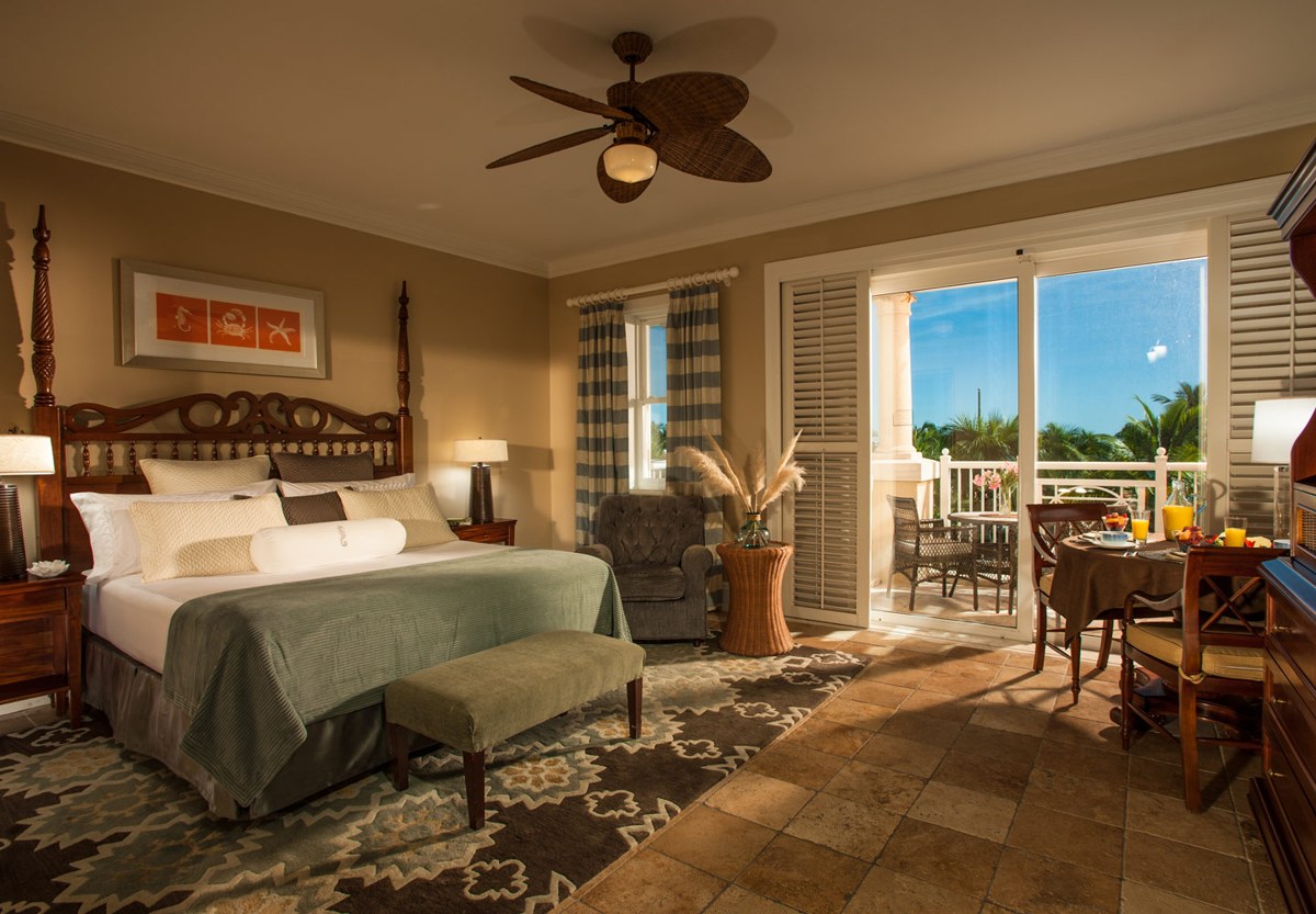 SANDALS EMERALD BAY photo 1
