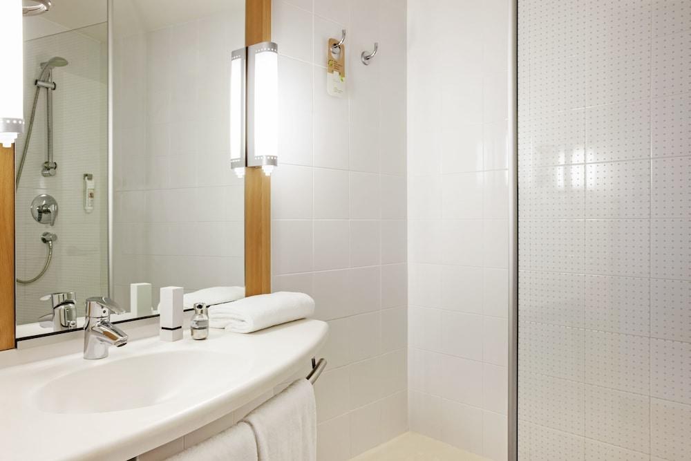 IBIS LIÈGE SERAING photo 2