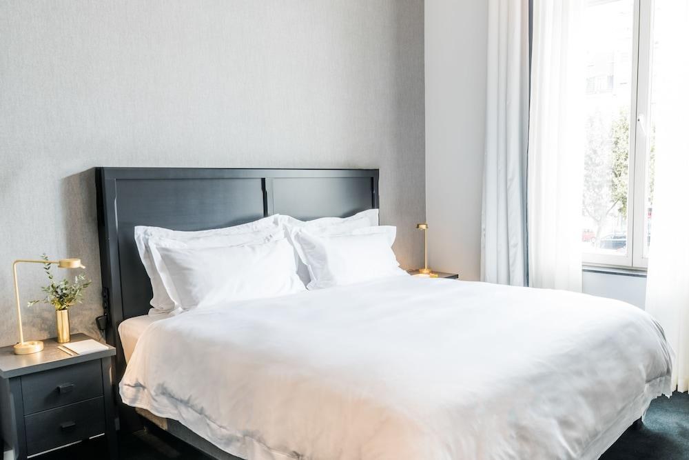 PILLOWS GRAND BOUTIQUE HOTEL PLACE ROUPPE BRUSSELS photo 4