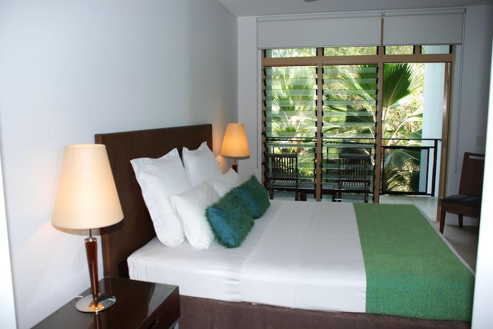 Sanctuary Palm Cove photo 3