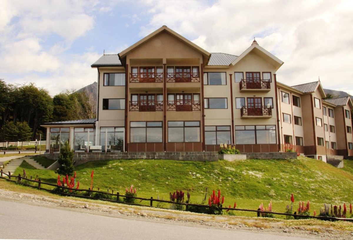 ALTOS USHUAIA HOTEL & RESTO