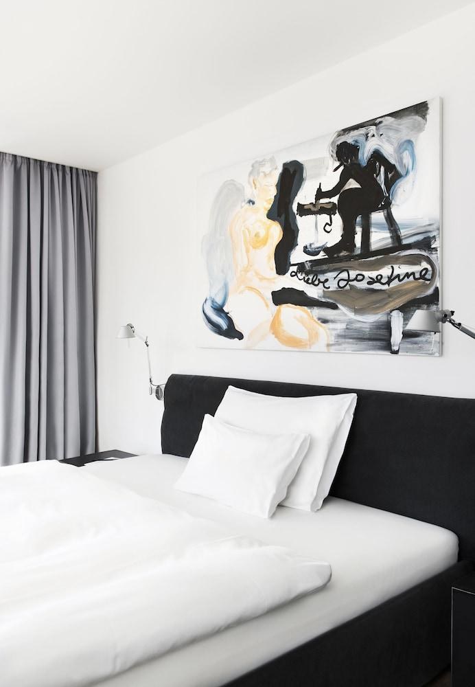 AUGARTEN HOTEL ART & DESIGN photo 3