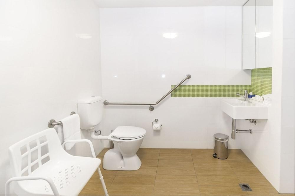 Abode Gungahlin photo 4