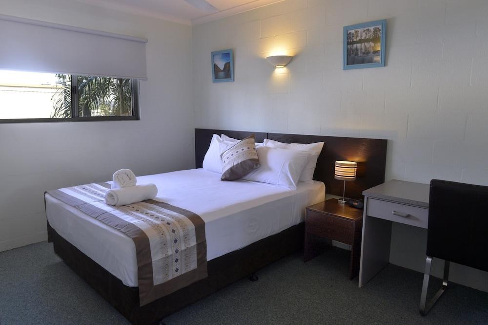 ALATAI HOLIDAY APARTMENTS photo 2