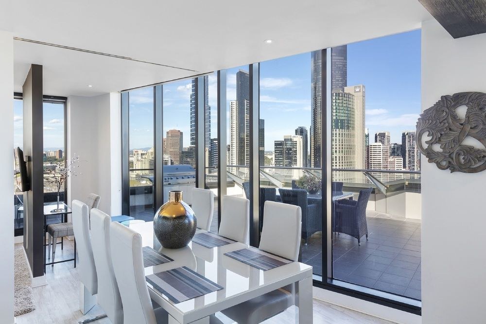 AURA ON FLINDERS APARTMENTS