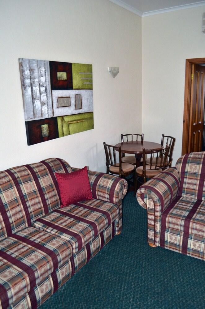 ARKANA MOTOR INN & TERRACE APARTMENTS photo 4