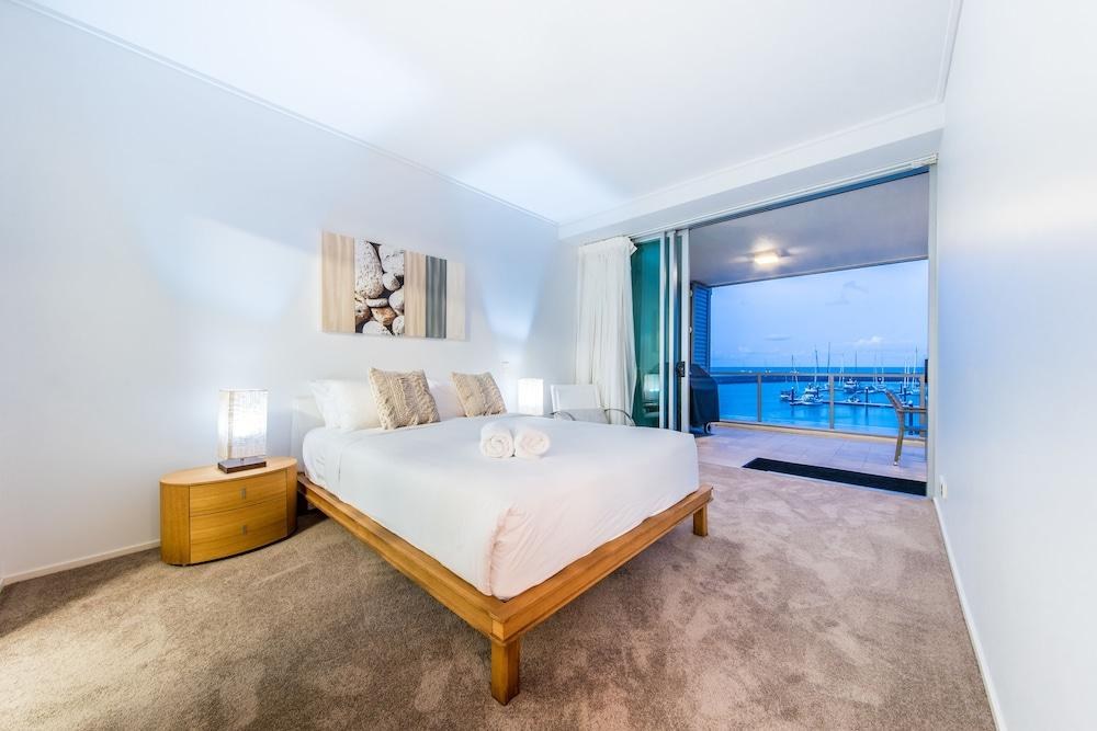 Peninsula Airlie Beach photo 1