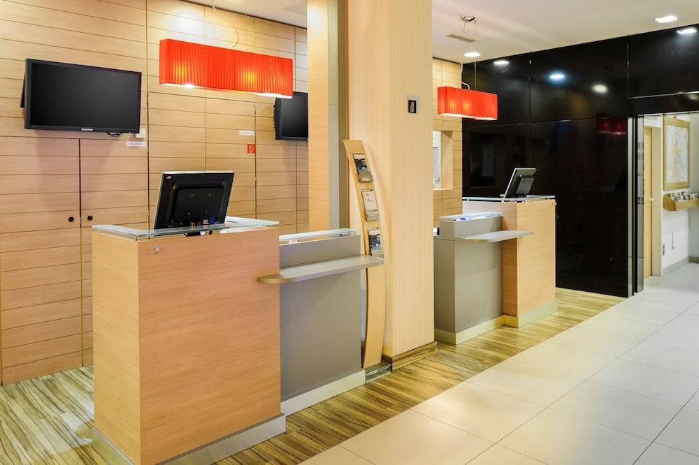 IBIS WIEN MESSE photo 2
