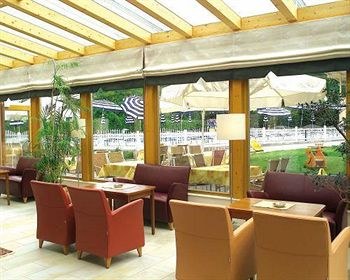 POP-UP LIVING Zell am See photo 3