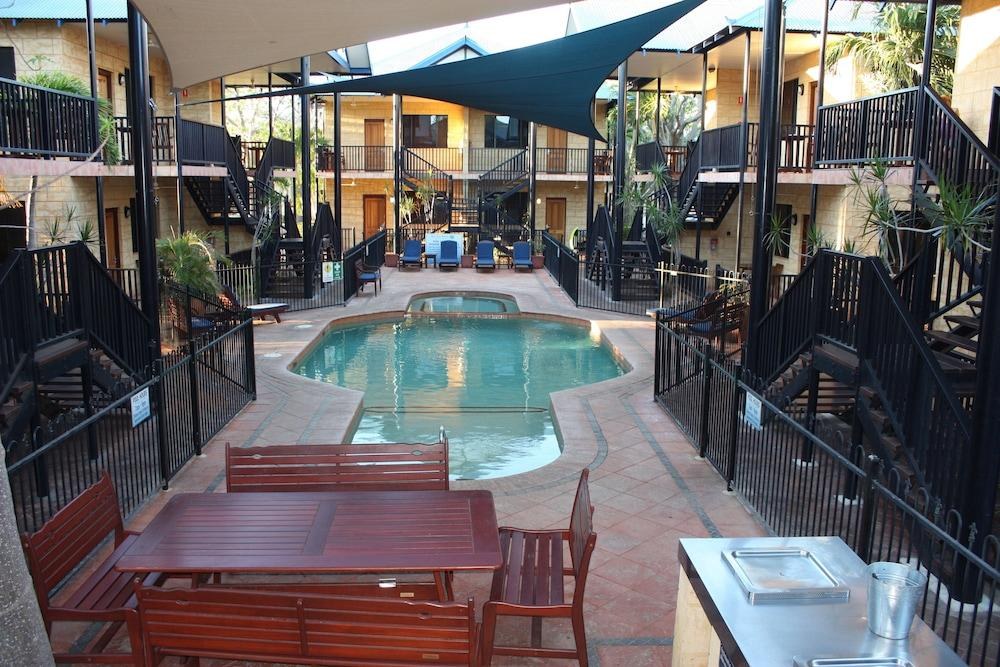 BLUE SEAS RESORT