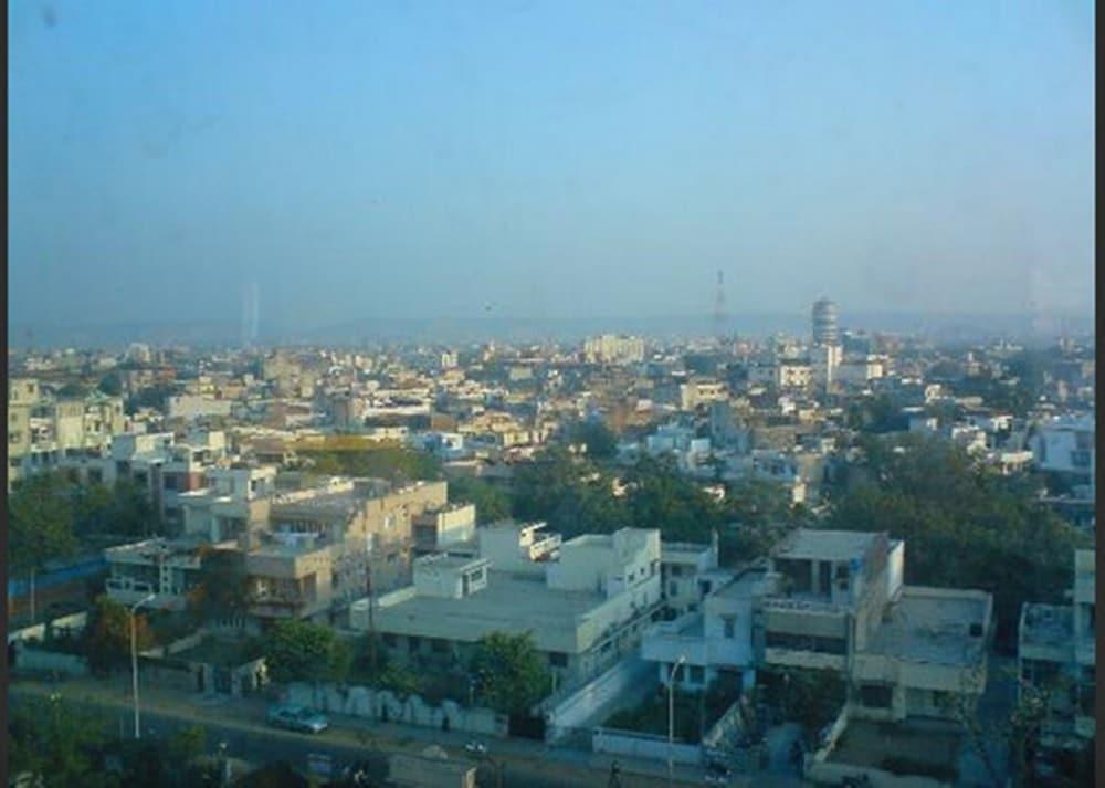 ROYAL ORCHID CENTRAL JAIPUR photo 3