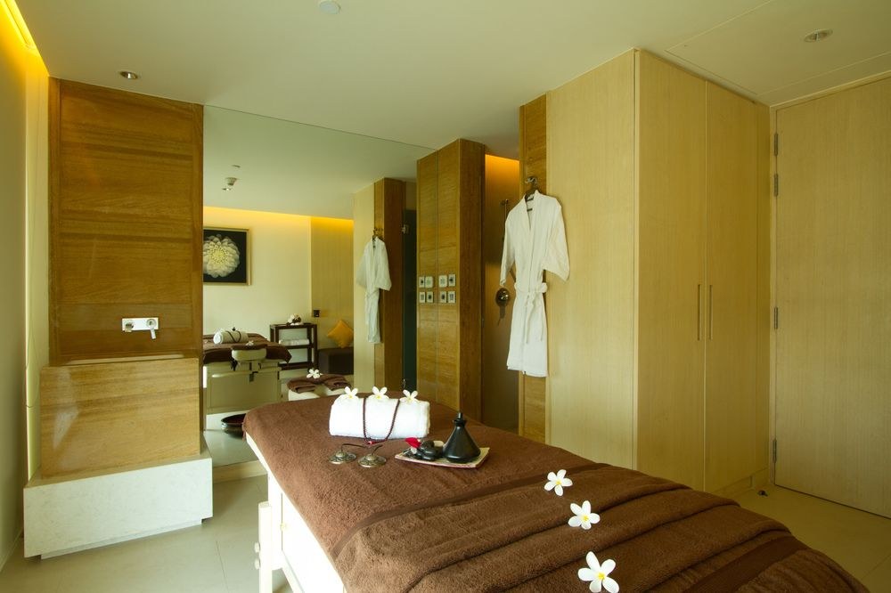 HOLIDAY INN MUMBAI AIRPORT