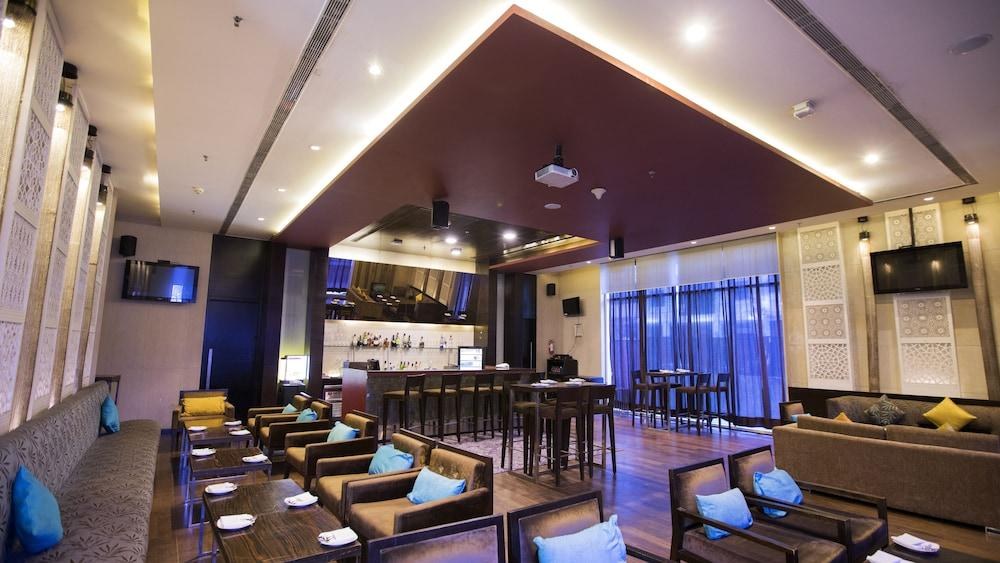 ROYAL ORCHID photo 2