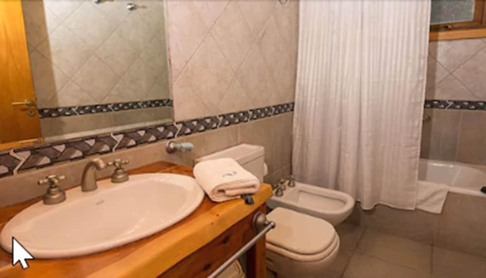 LAGOS DEL SUR APART & SUITES photo 3