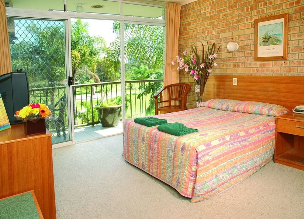 Bombora Resort photo 2