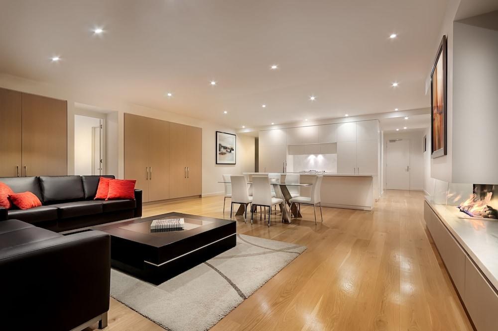 Caroline Serviced Apartments Brighton photo 3