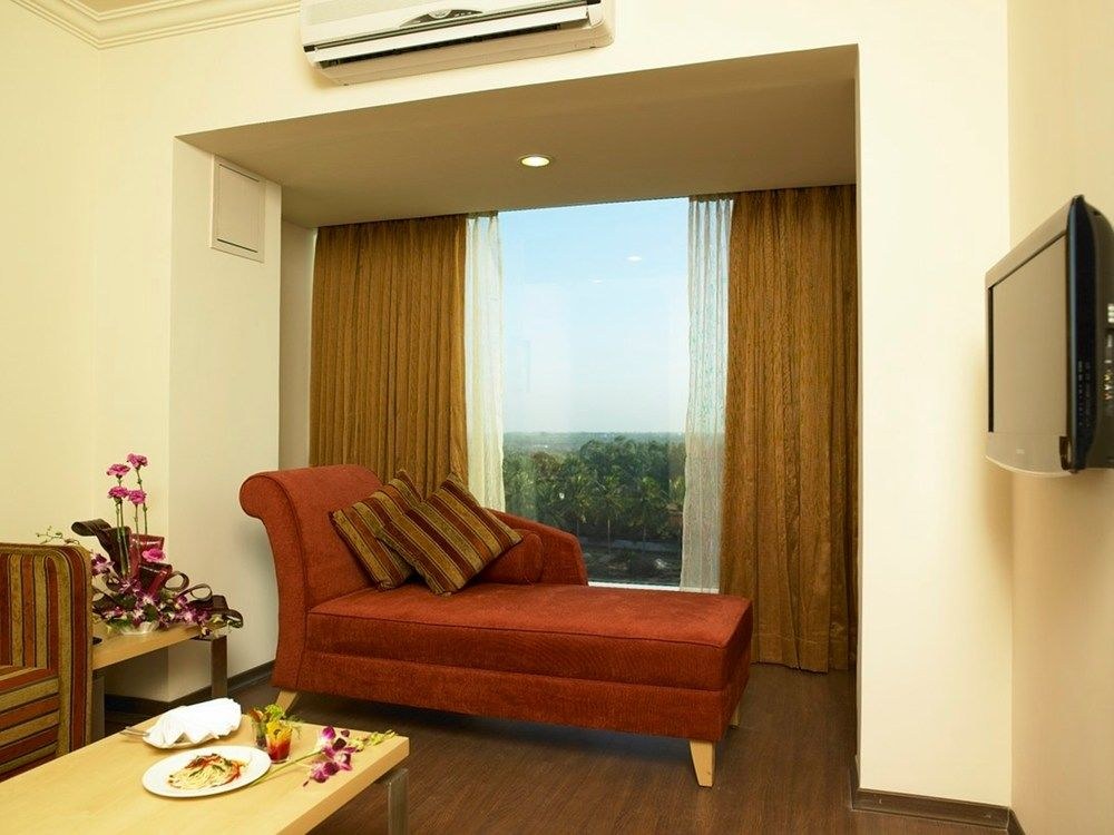 ROYAL ORCHID SUITES photo 1
