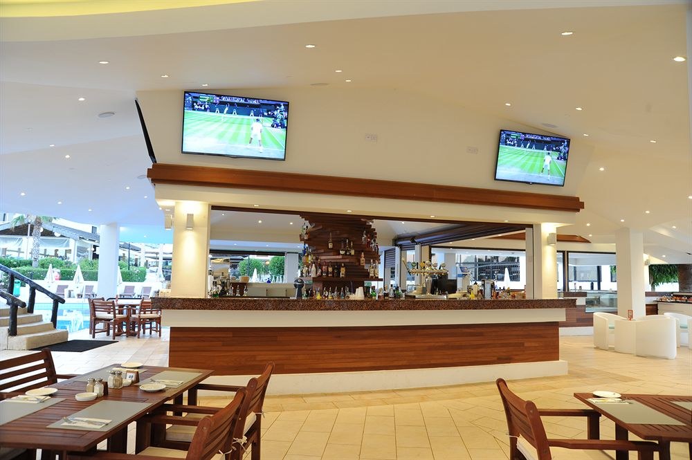 Adams Beach Hotel & Spa photo 4