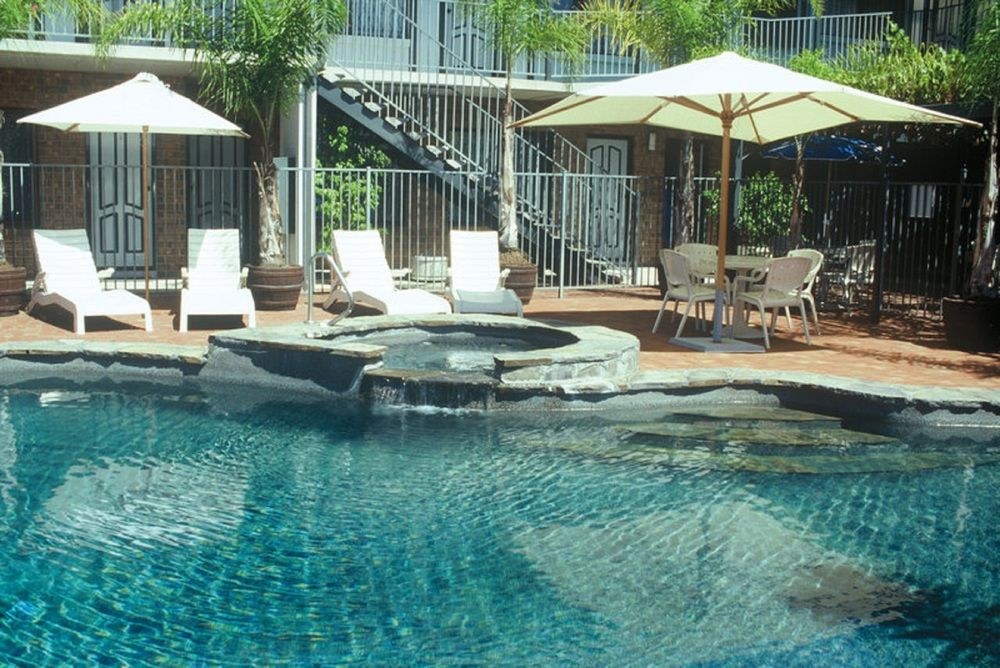 IBIS STYLES ADELAIDE MANOR