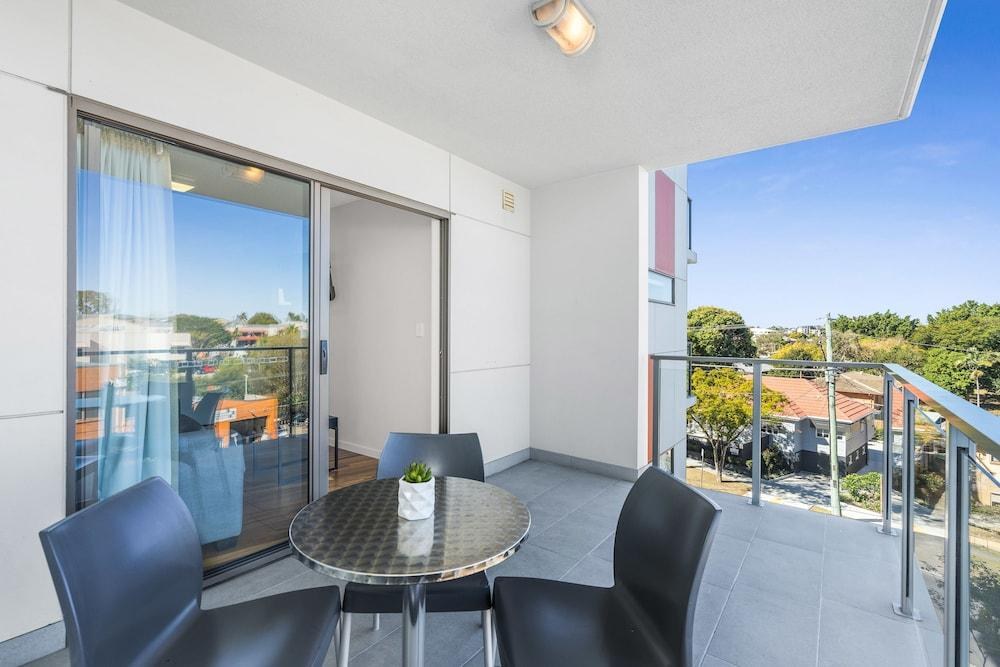 ESSENCE SERVICED APARTMENTS photo 2