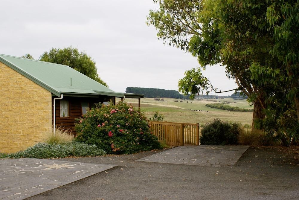 Daysy Hill Country Cottages photo 4
