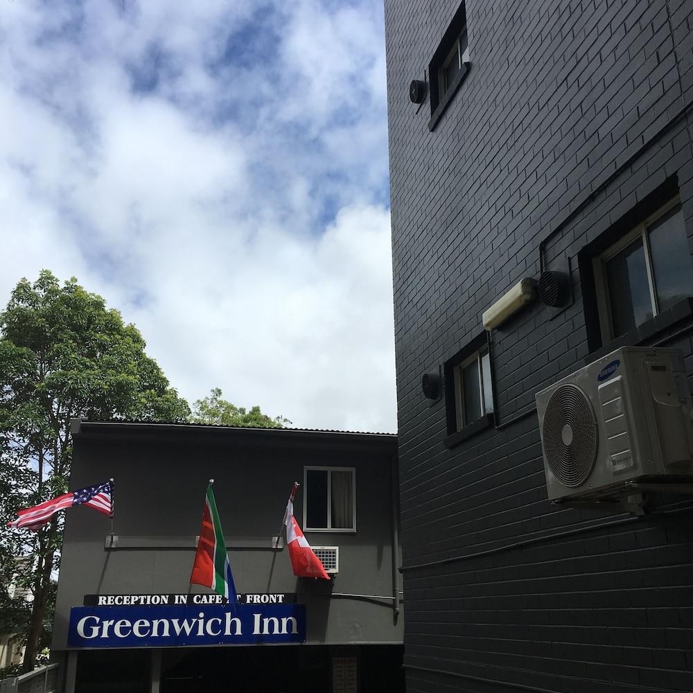 GREENWICH INN photo 2
