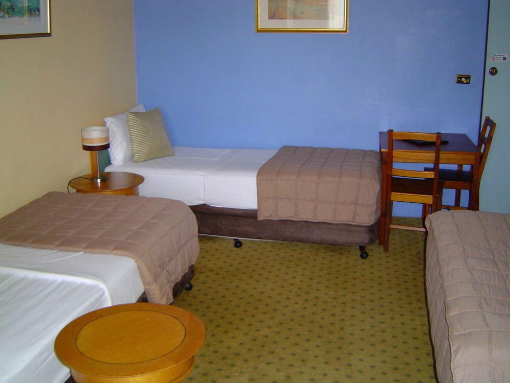 MATADOR MOTOR INN