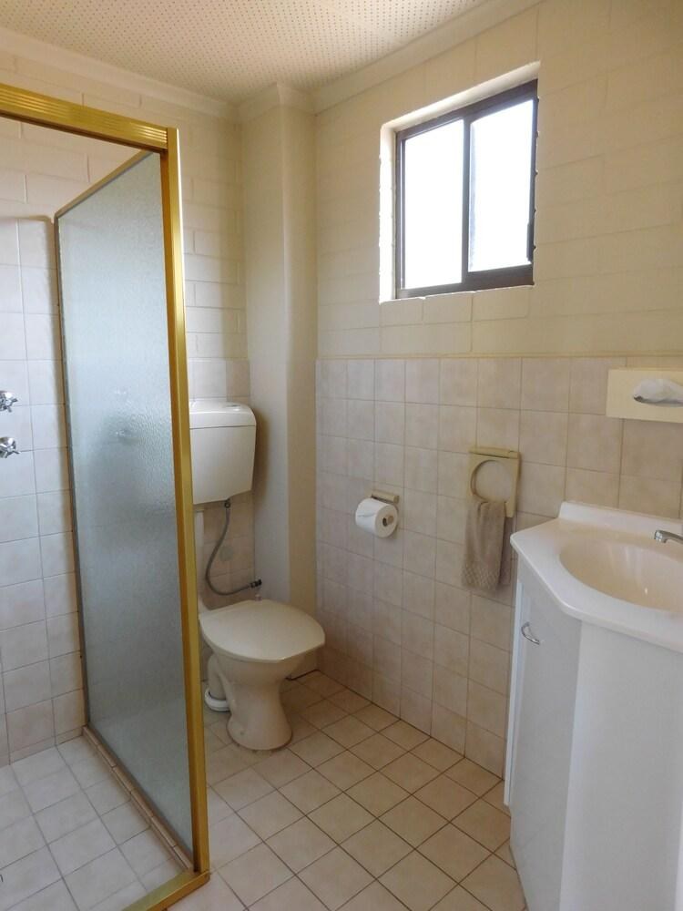 Opal Inn Hotel Motel photo 3