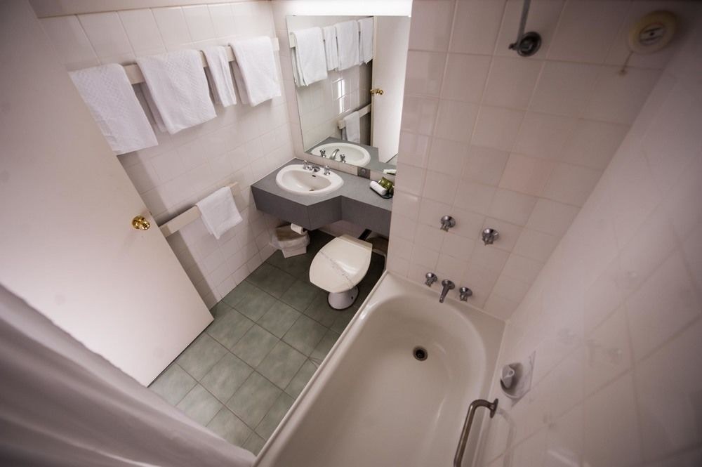PARKLANE MOTEL photo 1