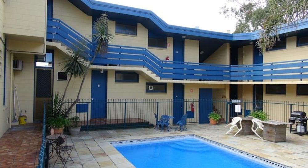 PATHFINDER MOTEL photo 3