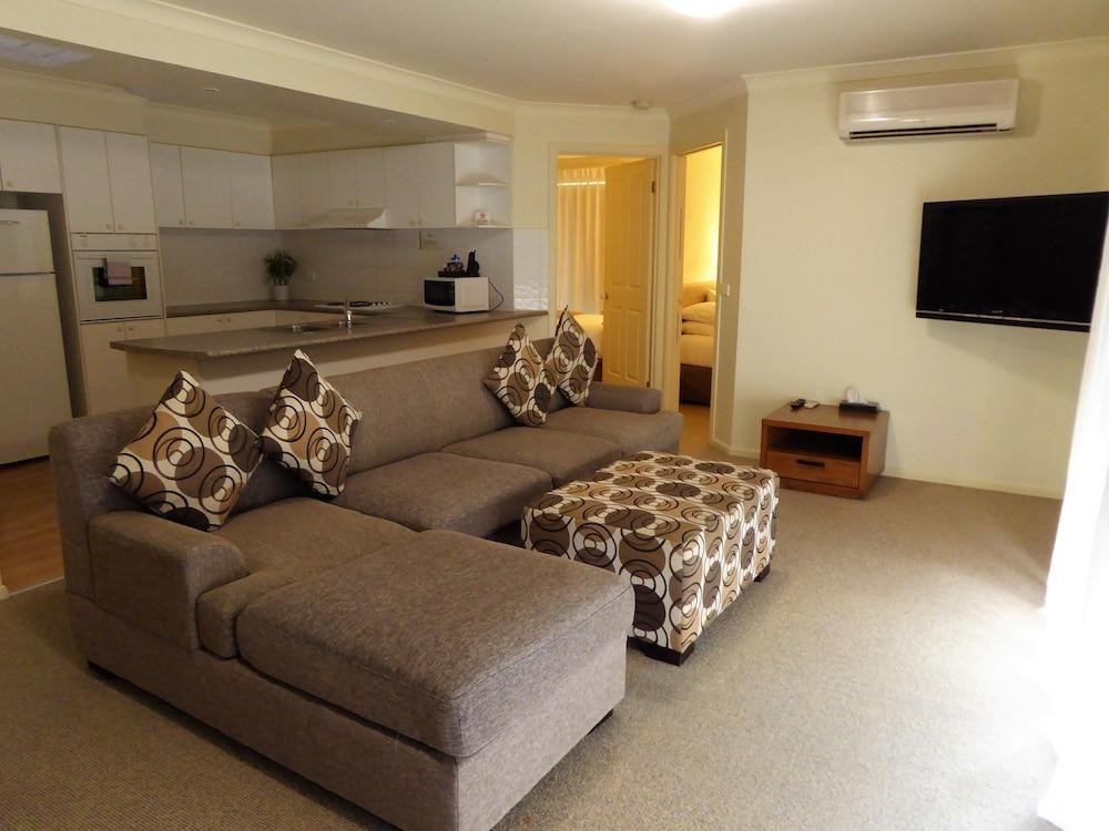 LIFESTYLE APARTMENTS AT FERNTREE photo 2