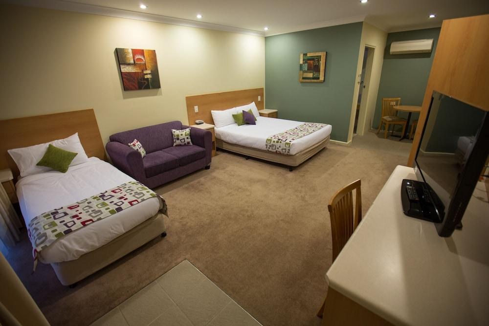 IBIS STYLES ORANGE photo 4