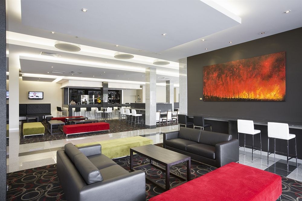 MANTRA TULLAMARINE photo 1