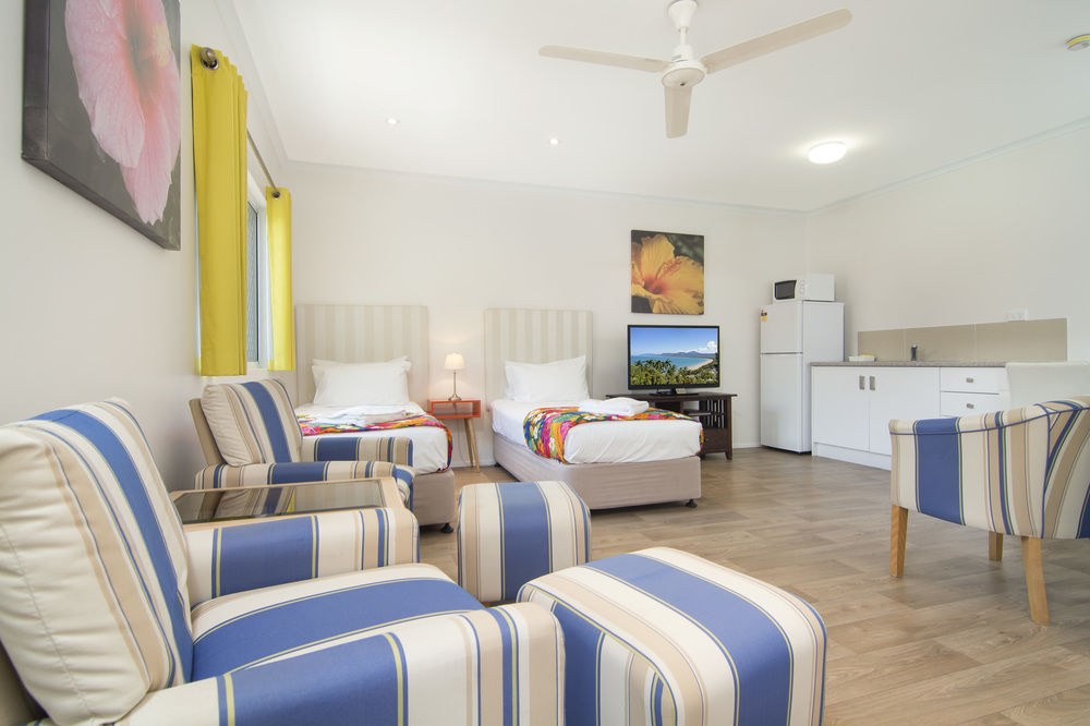 PORT DOUGLAS MOTEL