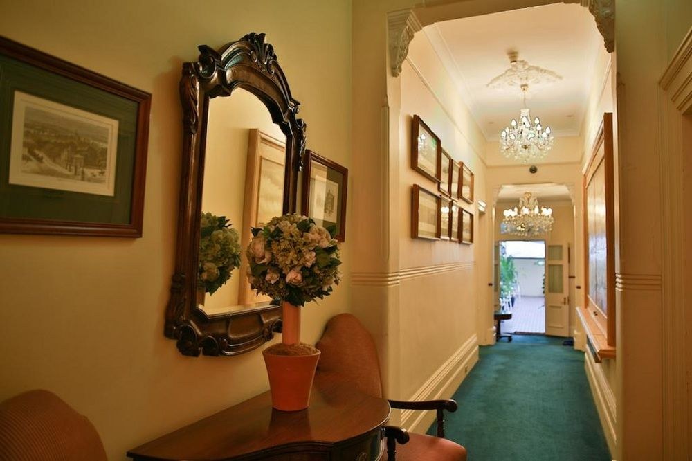 MANOR BOUTIQUE HOTEL SYDNEY