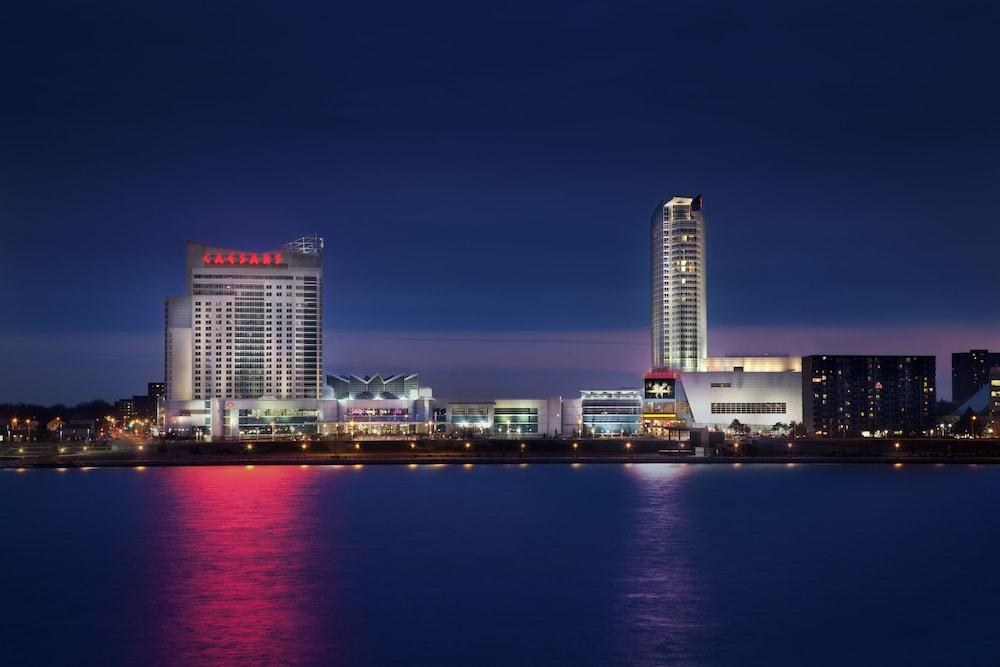 CAESARS WINDSOR photo 4