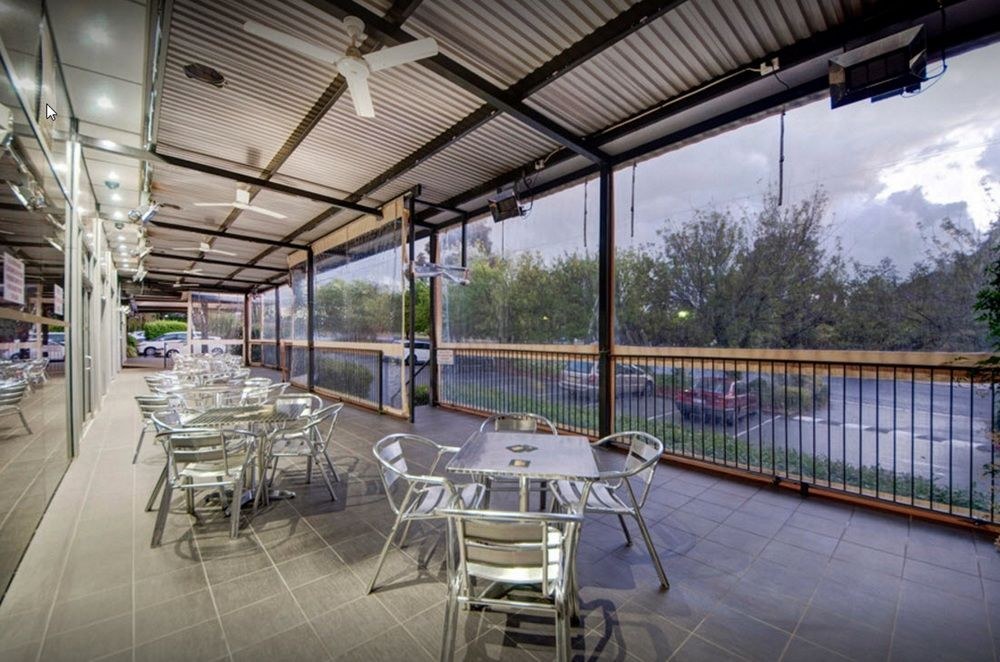 STATESMAN HOTEL