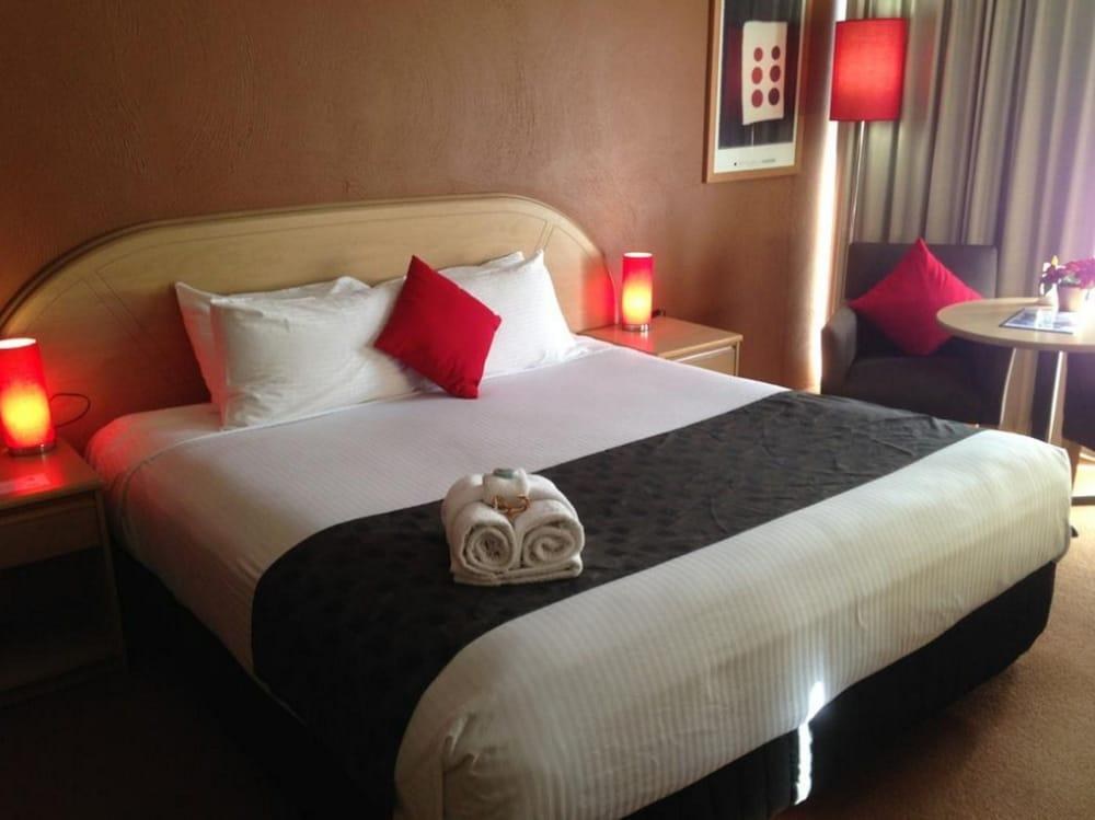 STATESMAN HOTEL photo 4