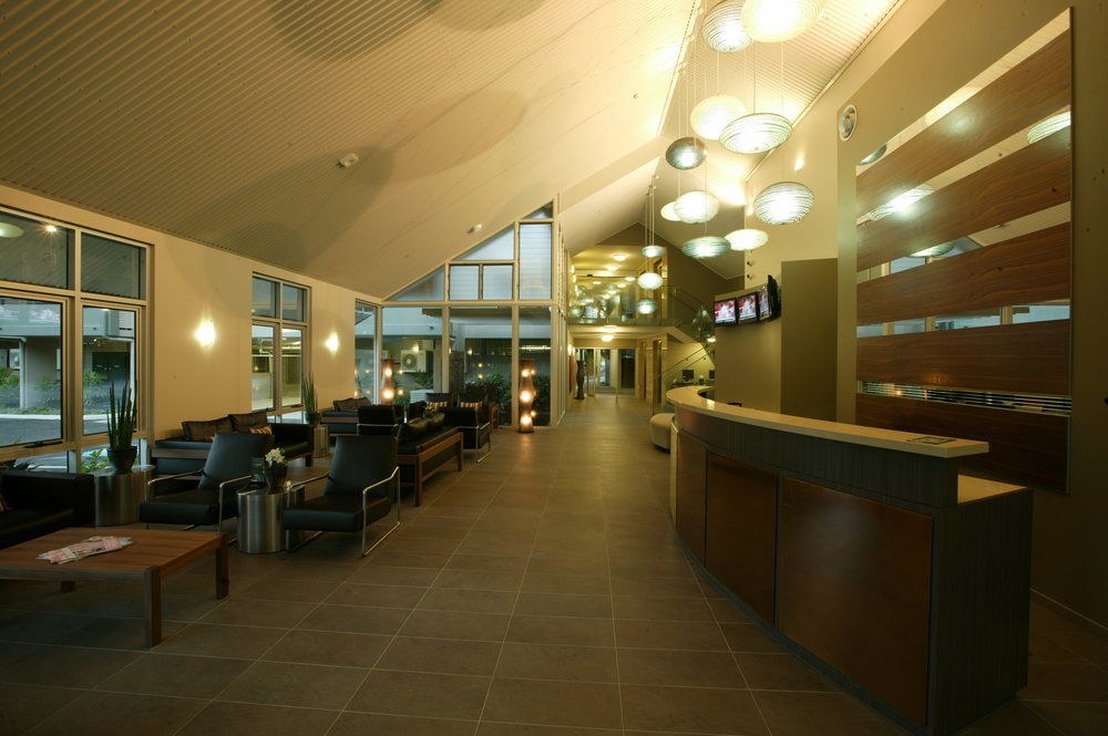 PARADISE PALMS RESORT & COUNTRY CLUB