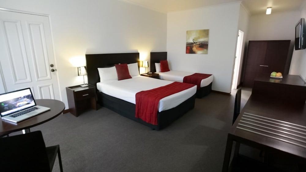 MERCURE PORT OF ECHUCA photo 2