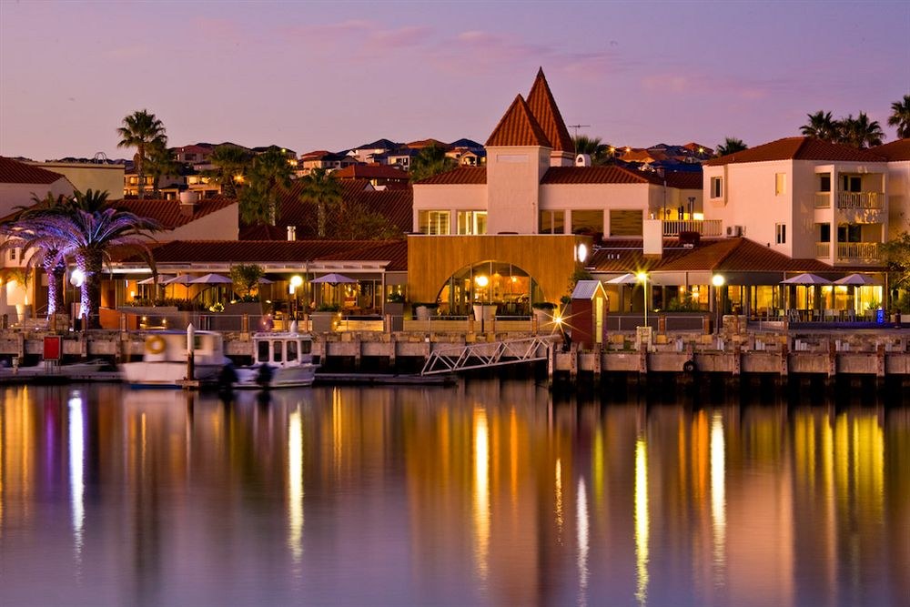 MINDARIE MARINA