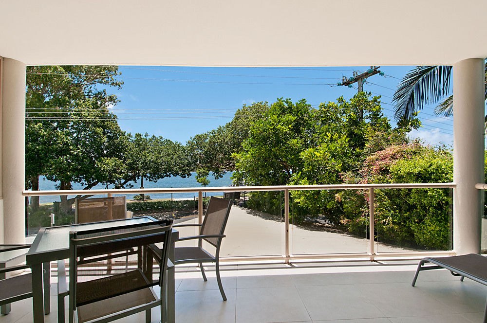 OFFSHORE NOOSA RESORT