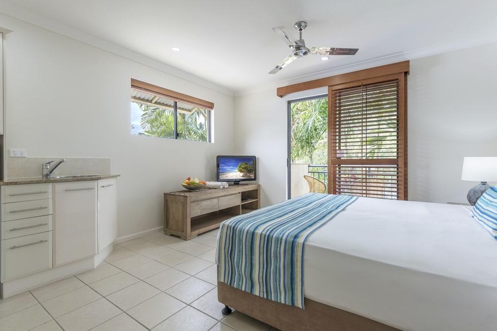 Meridian Port Douglas photo 3