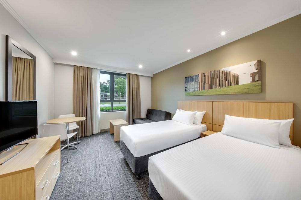 Mercure Macquarie Park photo 2
