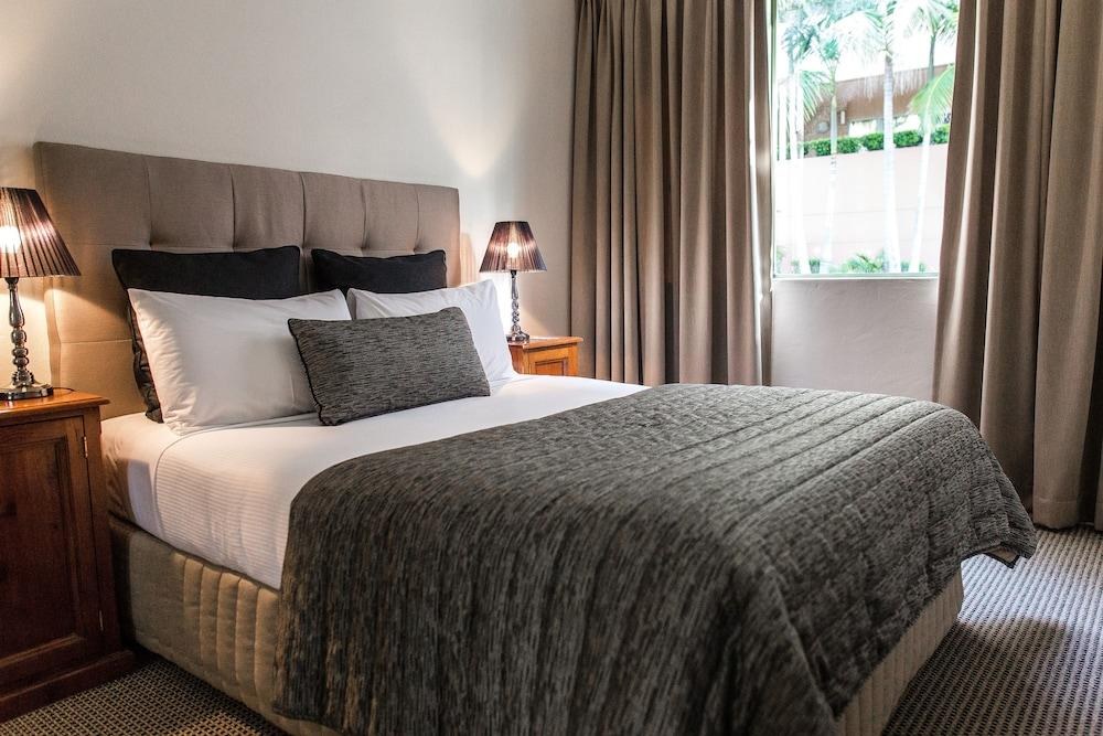 THE BELMORE ALL-SUITE HOTEL photo 3
