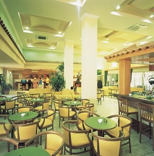 Ramada Hotel & Suites by Wyndham Ayia Napa photo 2