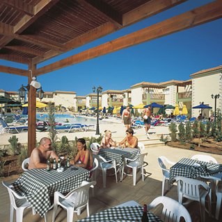 Ramada Hotel & Suites by Wyndham Ayia Napa photo 3
