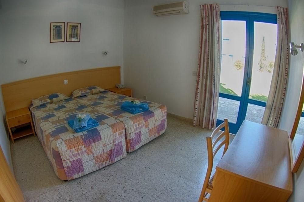 HYLATIO TOURIST VILLAGE photo 4