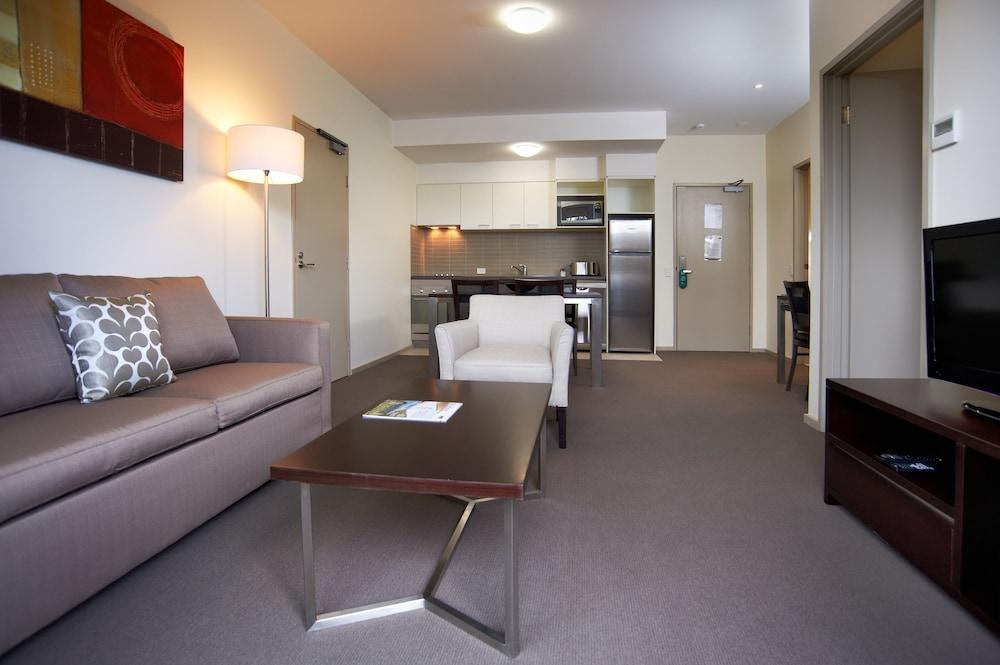 QUEST MOORABBIN SERVICED APARTMENTS photo 3